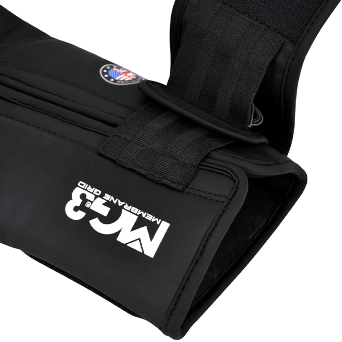 BOXING GLOVE AURA F17 BLACK RED